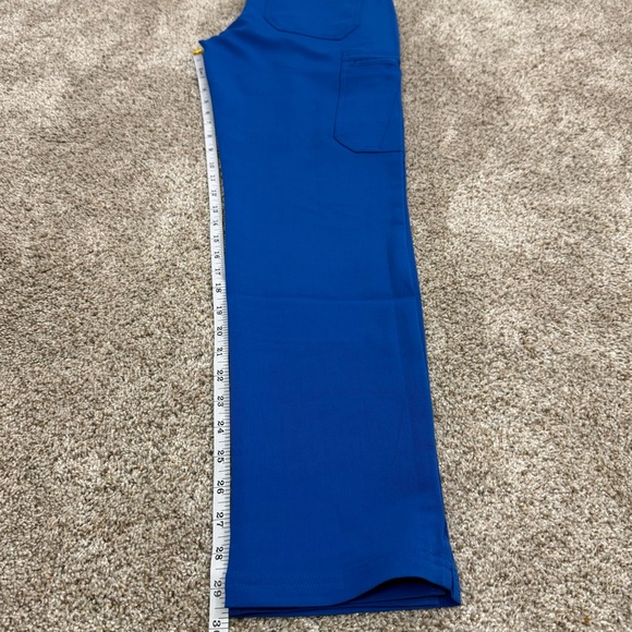 FIGS High Waisted Yola Skinny Scrub Pants - Picture 9 of 11